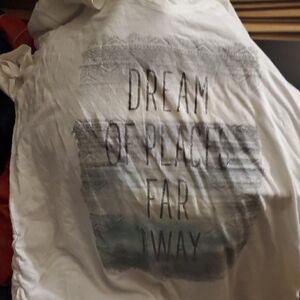 Dream of Places Graphic Tee